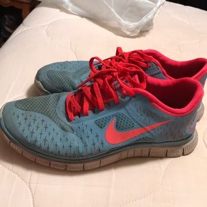 Nike free 4.0 V2